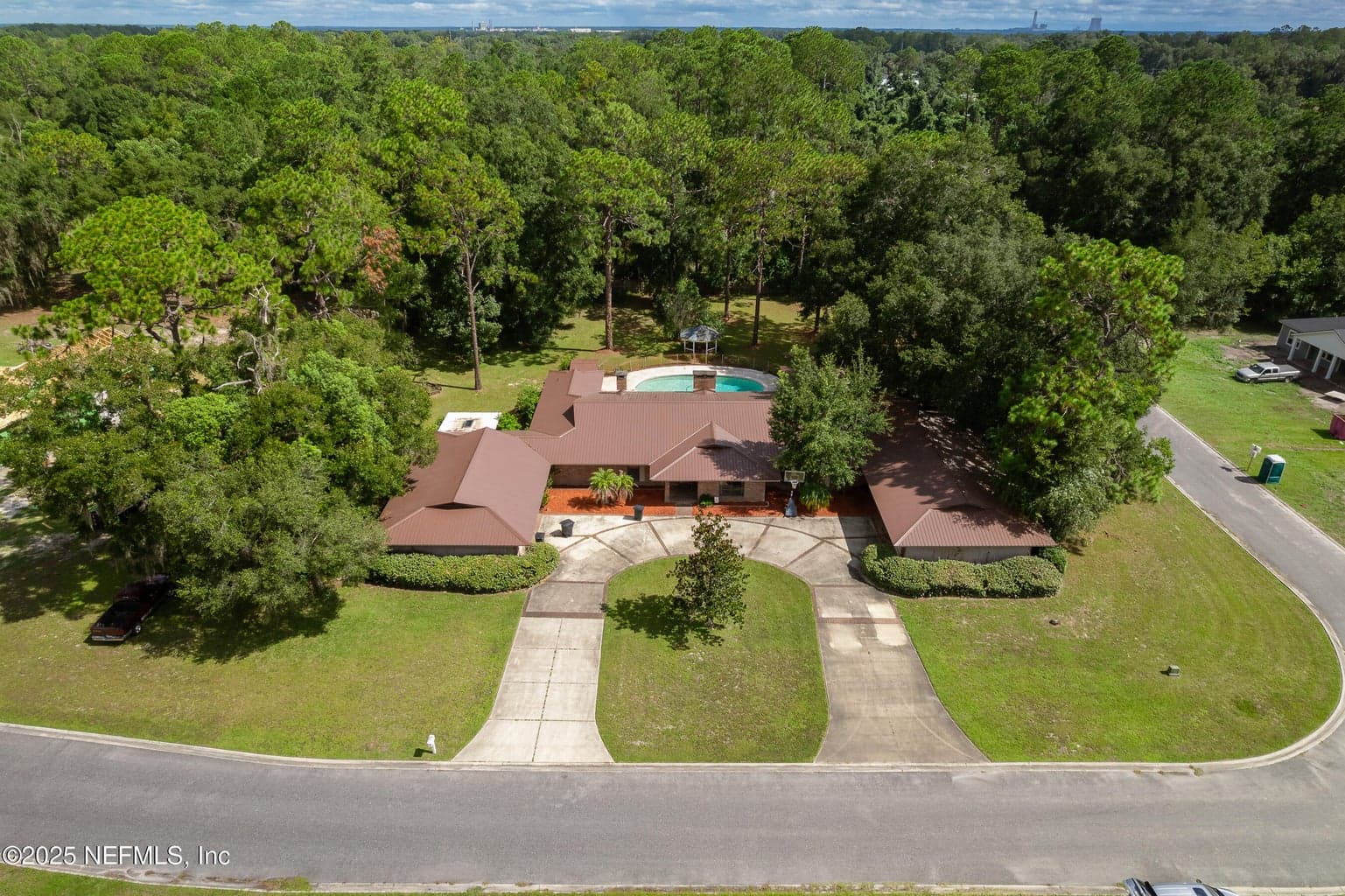 188 ESTATES Drive, Palatka, FL 32177