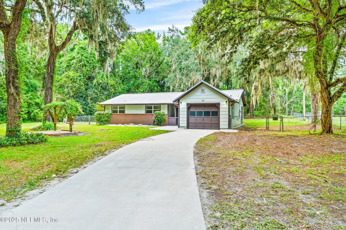 106 ACOSTA CREEK Drive, Satsuma, FL 32189 3