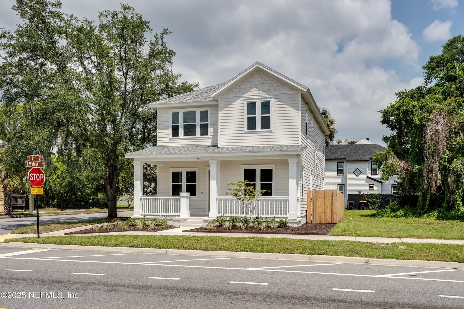 411 E 1ST Street, Jacksonville, FL 32206