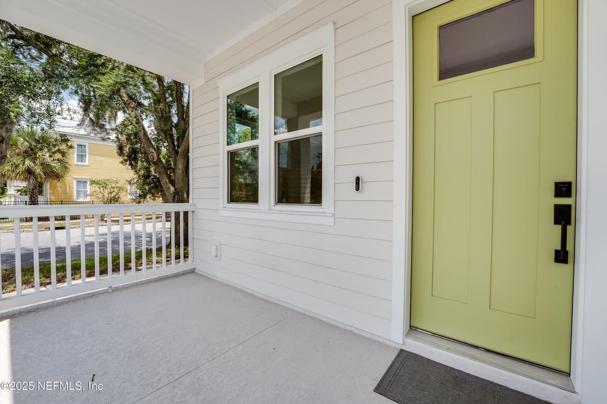 411 E 1ST Street, Jacksonville, FL 32206 3