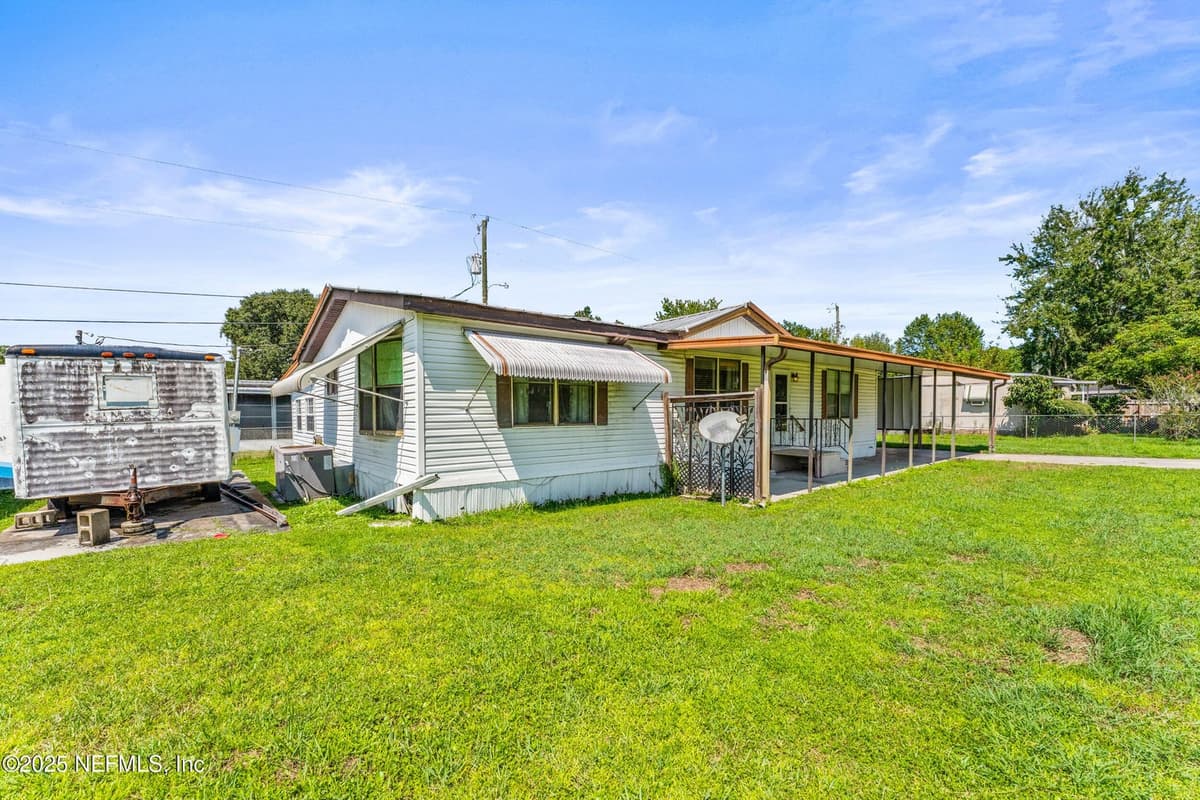 116 IOWA Street, Crescent City, FL 32112 2