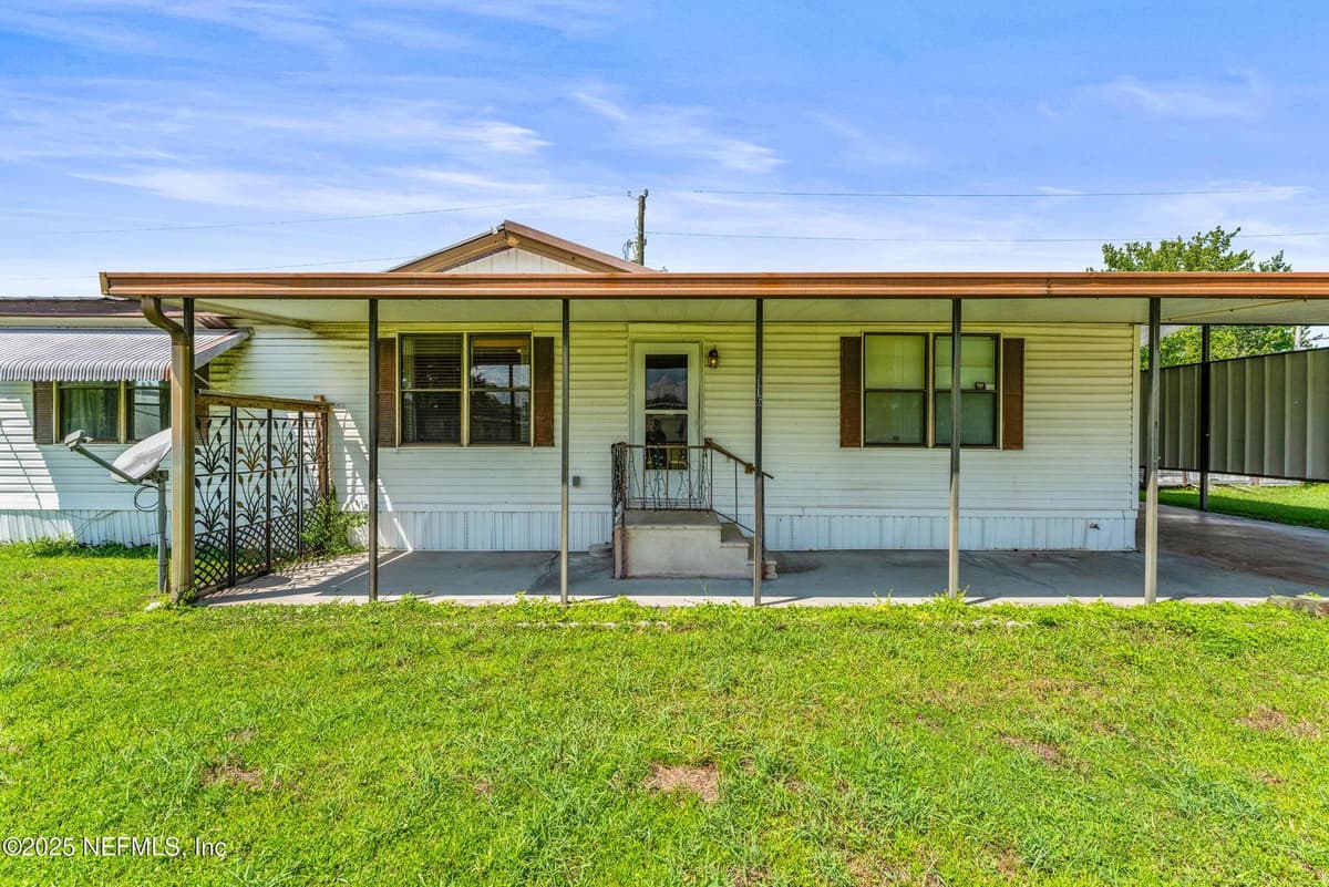 116 IOWA Street, Crescent City, FL 32112 3