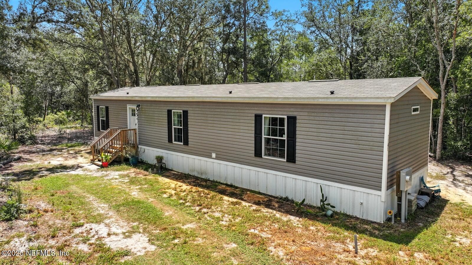 1141 DONOVAN Avenue, Interlachen, FL 32148