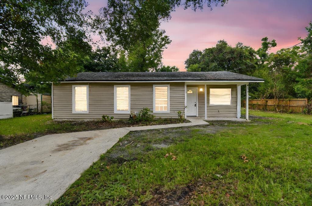 9134 10TH Avenue, Jacksonville, FL 32208