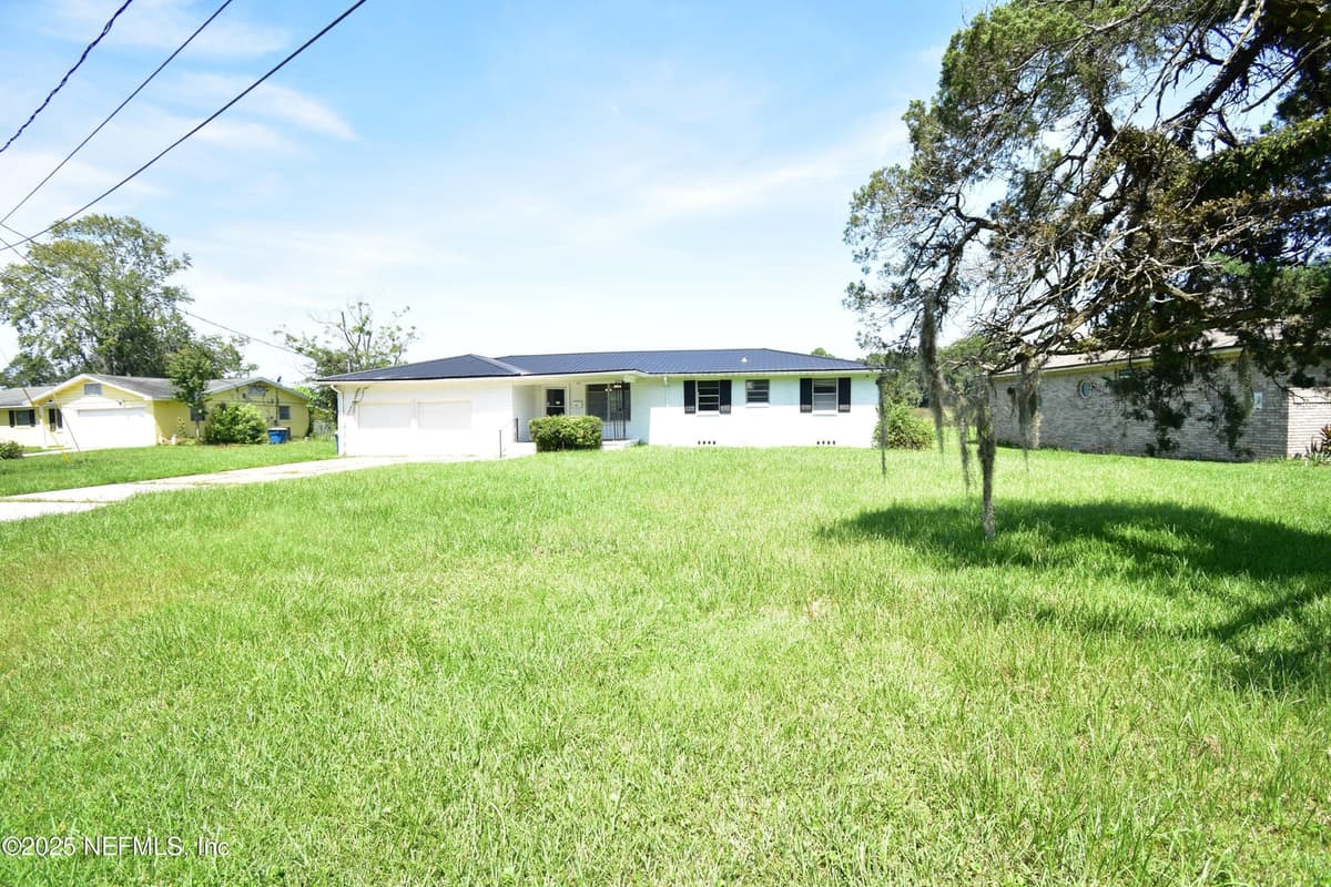 3037 RIBAULT SCENIC Drive, Jacksonville, FL 32208 3