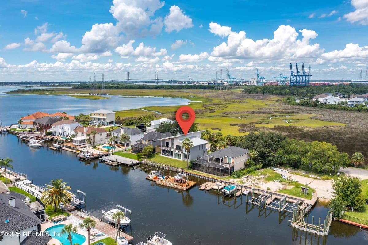 11050 HARBOR CAY Court, Jacksonville, FL 32225 3