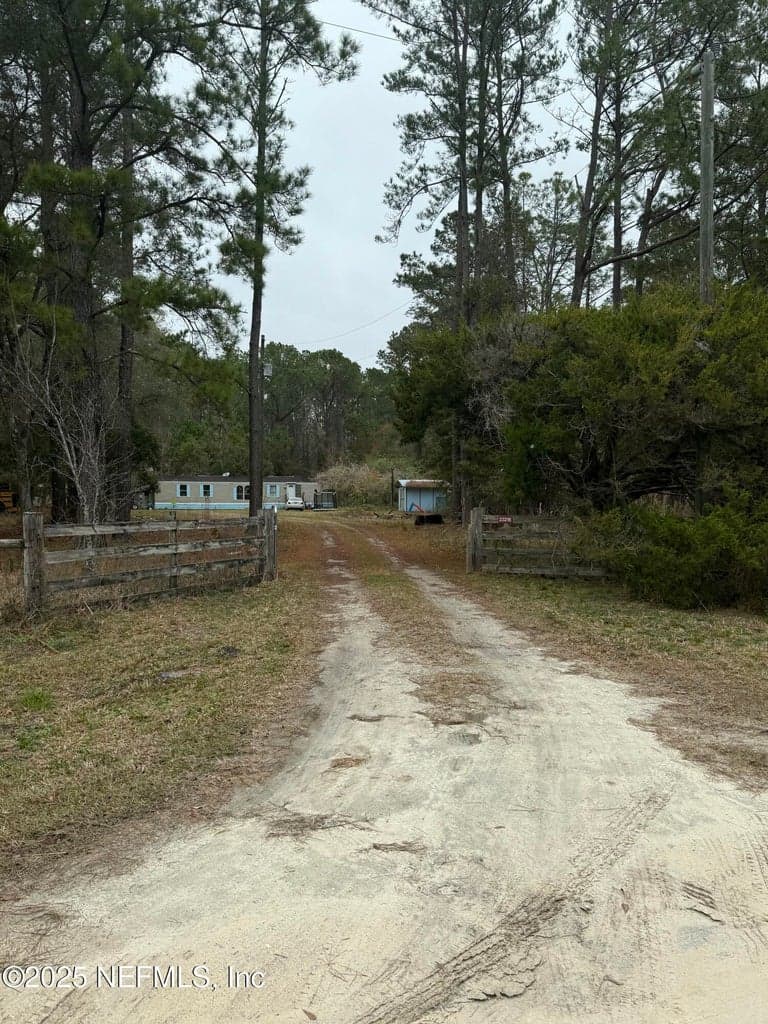 23216 NE 35TH Avenue, Melrose, FL 32666 2