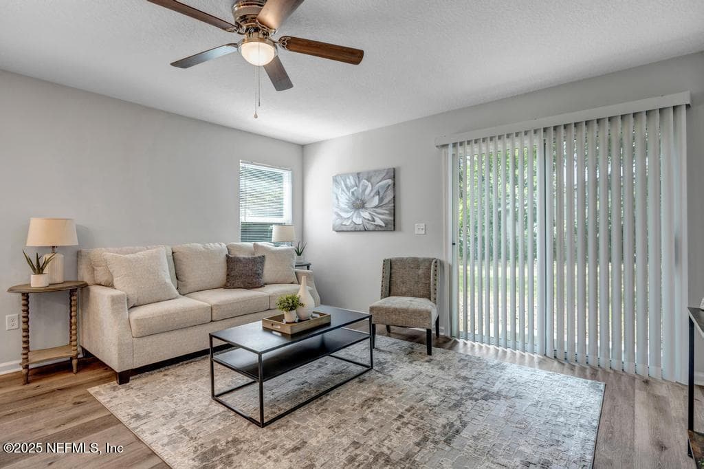 9048 EATON Avenue, Jacksonville, FL 32211 2