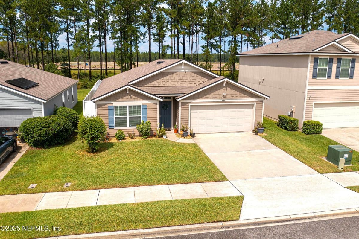 6883 LANGFORD Street, Jacksonville, FL 32219 2
