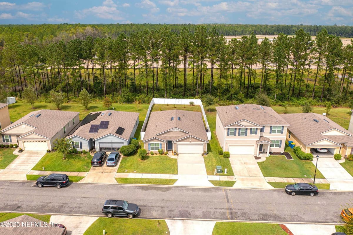 6883 LANGFORD Street, Jacksonville, FL 32219 3