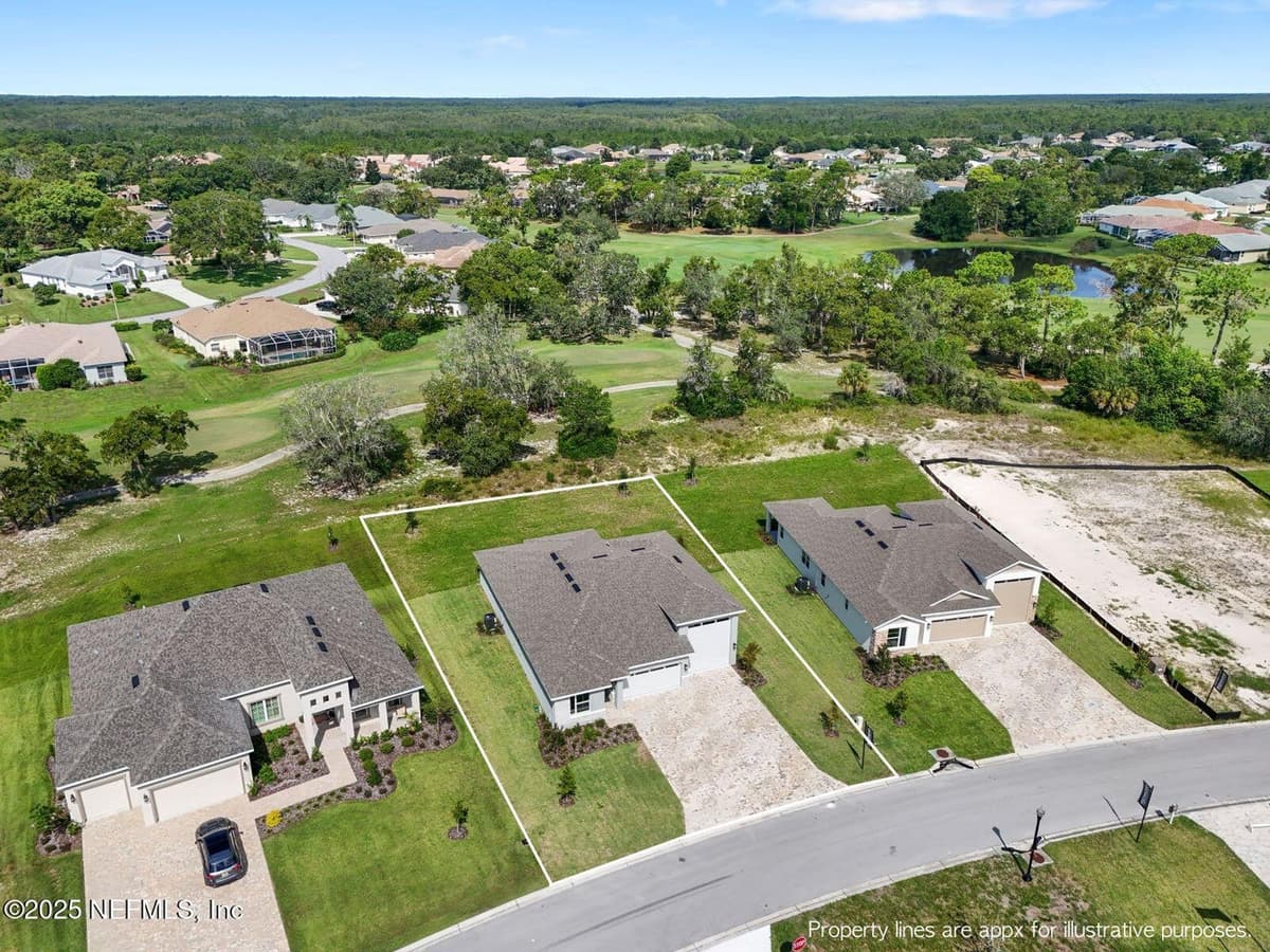 9005 PLAYERS Drive, Weeki Wachee, FL 34613 2