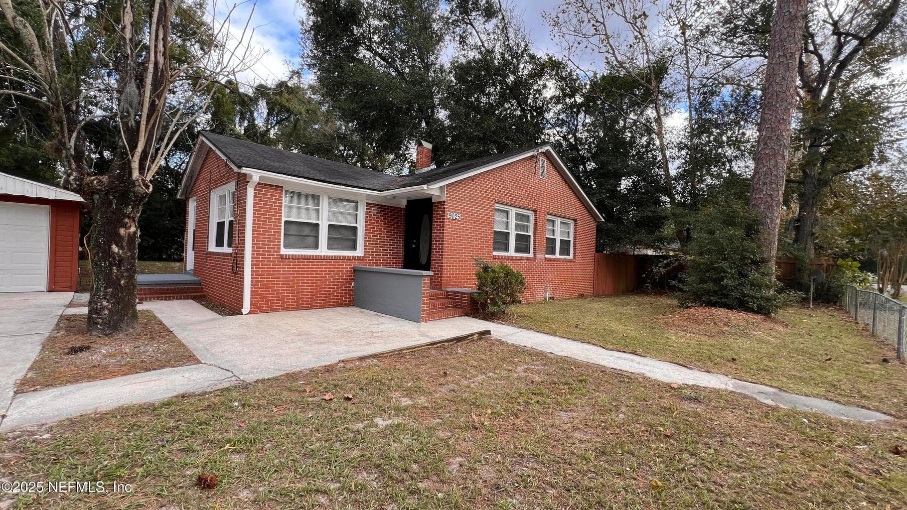 9025 MONROE Avenue, Jacksonville, FL 32208