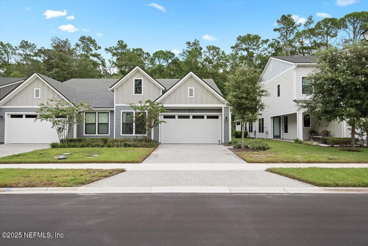 9921 FILAMENT Boulevard, Jacksonville, FL 32256