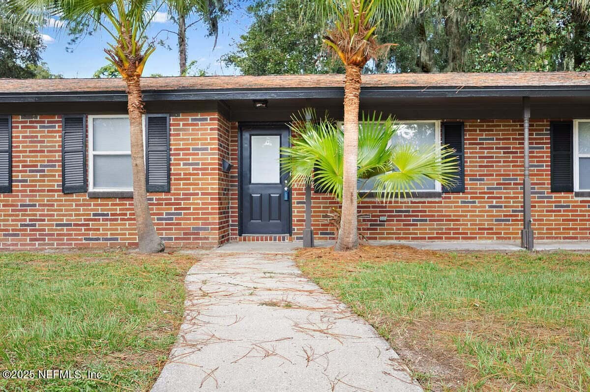 252 SPRING FOREST Avenue, Jacksonville, FL 32216 3