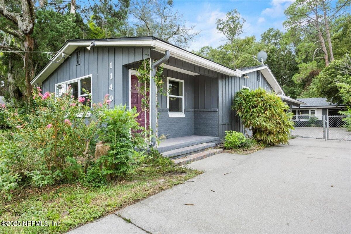 1140 HICKMAN Road, Jacksonville, FL 32216 2