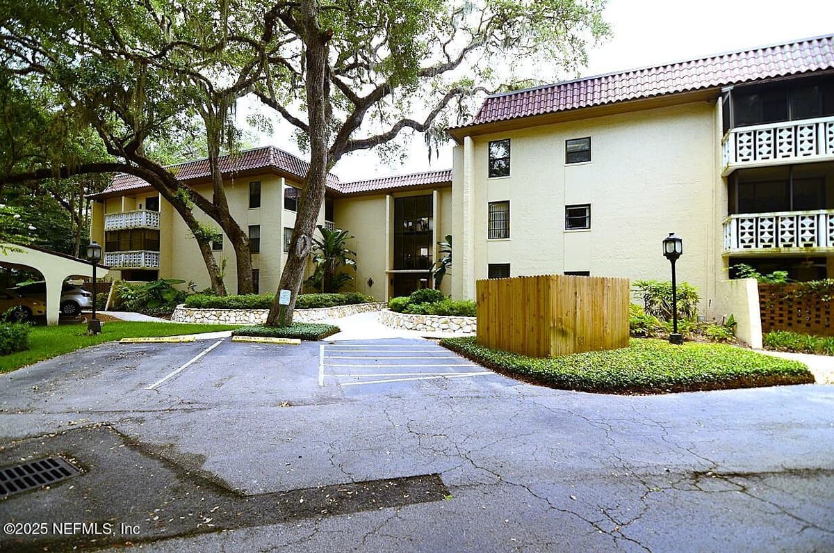 1810 SEVILLA Boulevard 202, Atlantic Beach, FL 32233 3