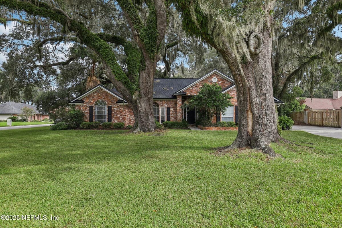 2561 EMPEROR Drive, Jacksonville, FL 32223 2