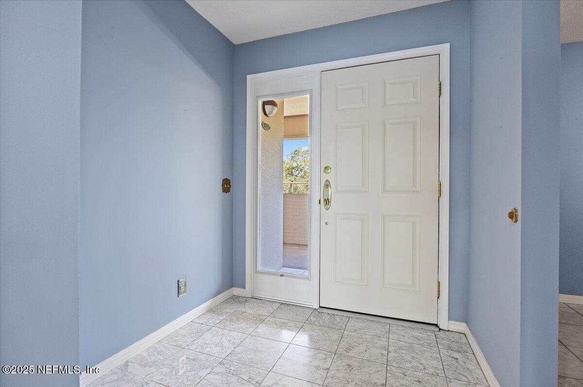 1533 LE BARON Avenue 1533, Jacksonville, FL 32207 2
