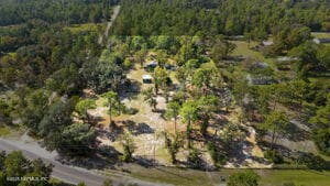 439 E BANNERVILLE Road, Palatka, FL 32177 2