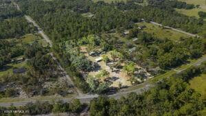439 E BANNERVILLE Road, Palatka, FL 32177 3