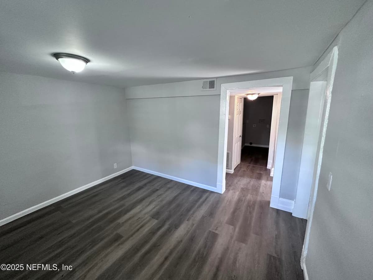 1567 6TH Street, Jacksonville, FL 32209 3