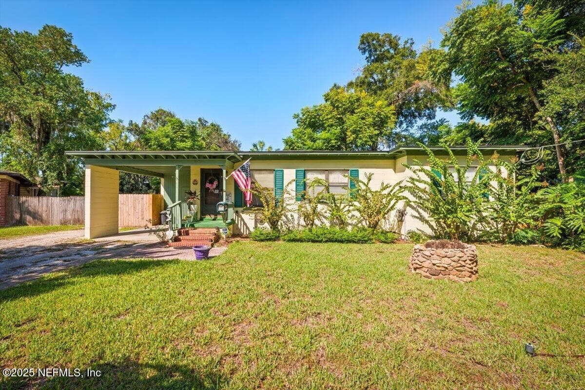 1716 LAYTON Road, Jacksonville, FL 32211