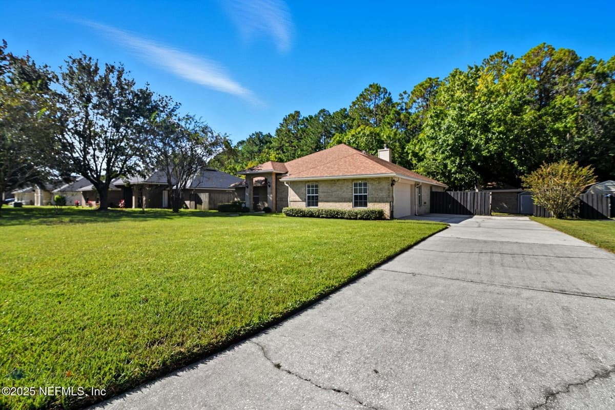 714 WELLHOUSE Drive, Jacksonville, FL 32220 2