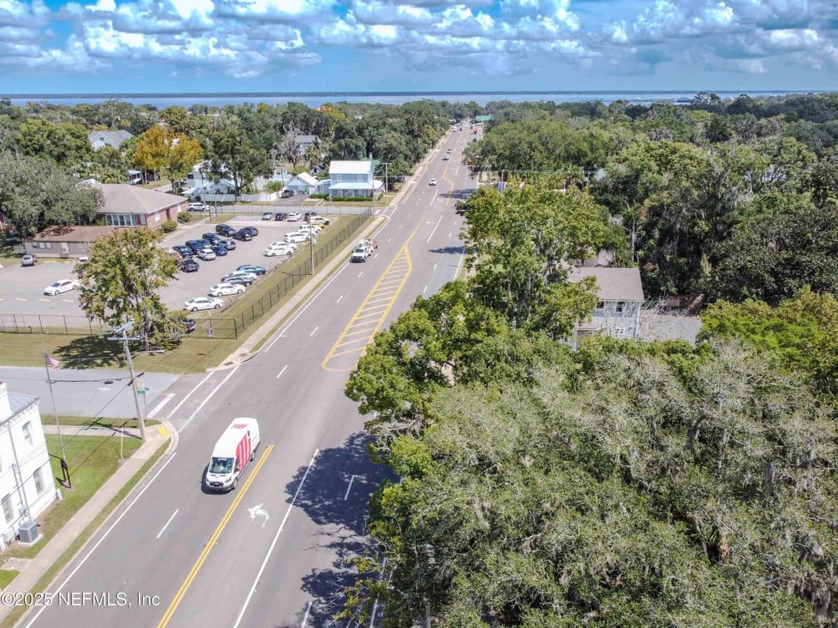 917 FERRIS Street, Green Cove Springs, FL 32043 2