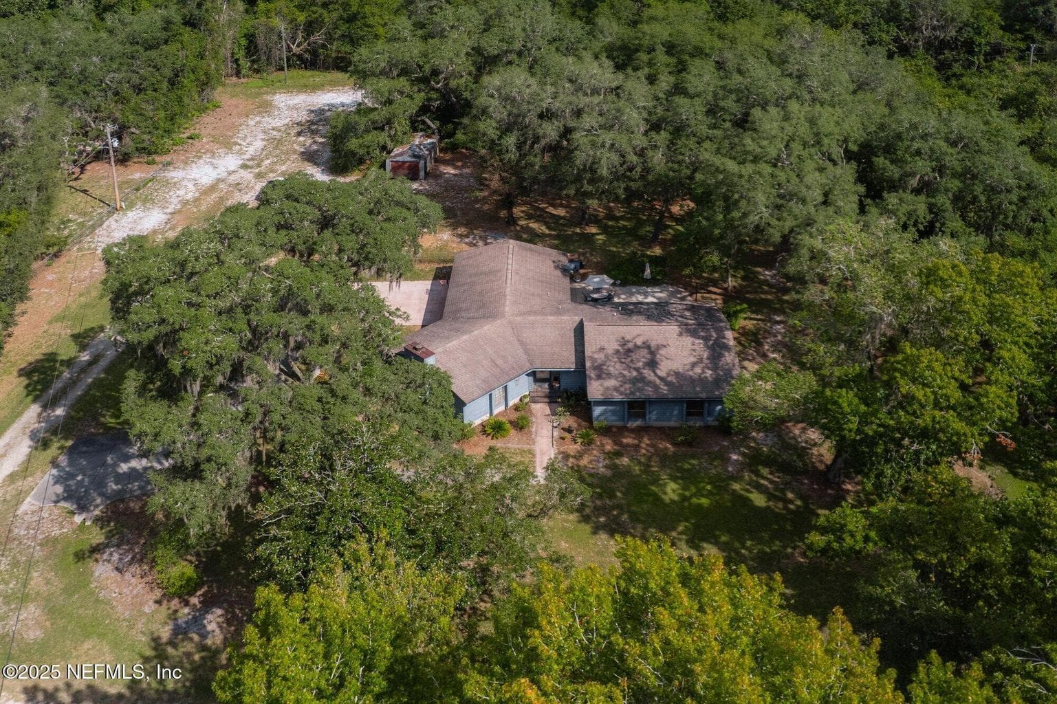 102 ACOSTA CREEK Drive, Satsuma, FL 32189