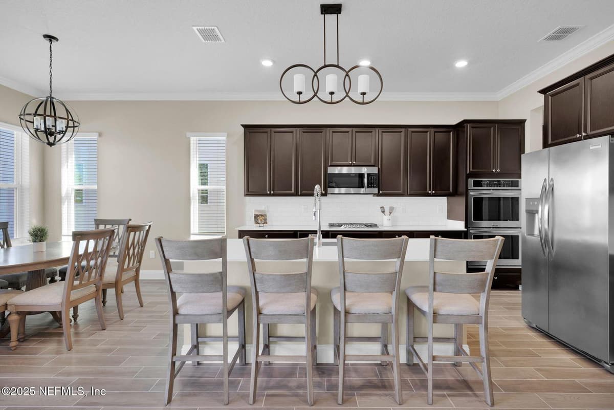 71 ARMORER Court, Jacksonville, FL 32081 2