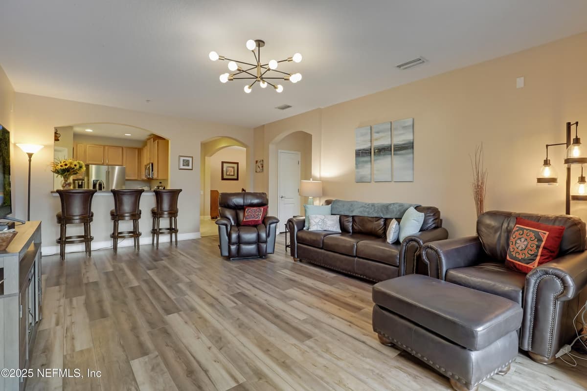 4480 DEERWOOD LAKE Parkway 126, Jacksonville, FL 32216 3