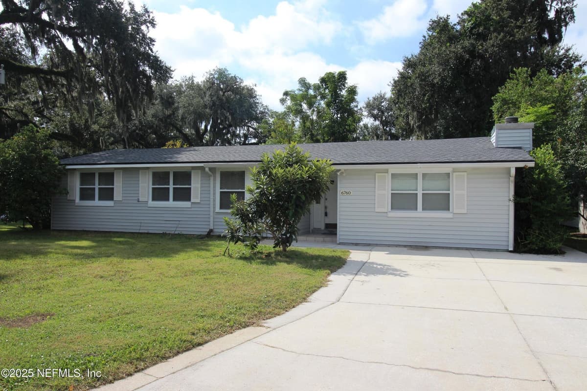 6760 MARION Court S, Jacksonville, FL 32216 2