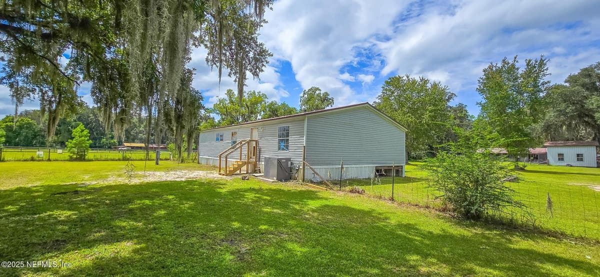11325 YOUNG Road 1, Jacksonville, FL 32218 3