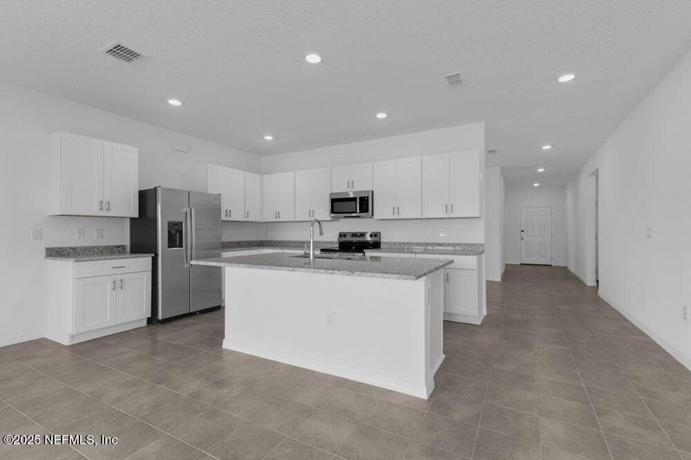 8142 ARCHIBALD Terrace, Jacksonville, FL 32219 2