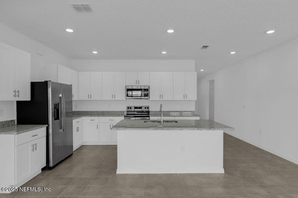 8142 ARCHIBALD Terrace, Jacksonville, FL 32219 3