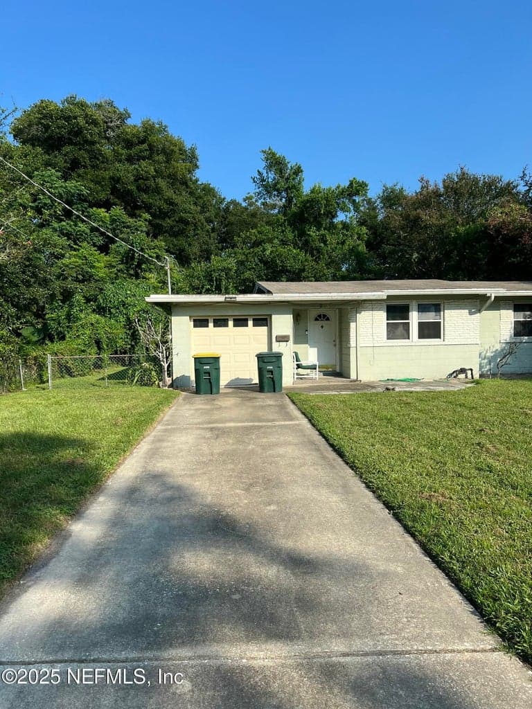 205 SPRING FOREST Avenue, Jacksonville, FL 32216