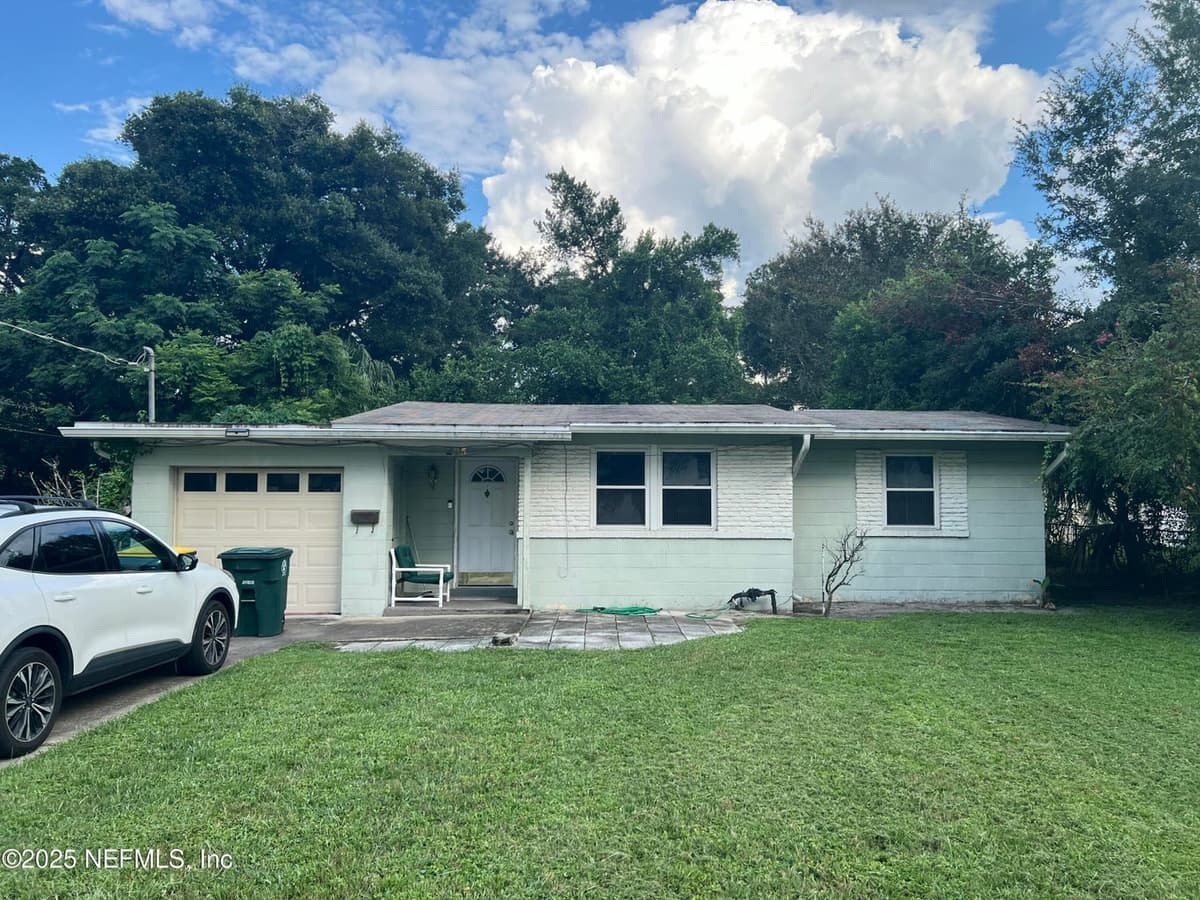 205 SPRING FOREST Avenue, Jacksonville, FL 32216 3