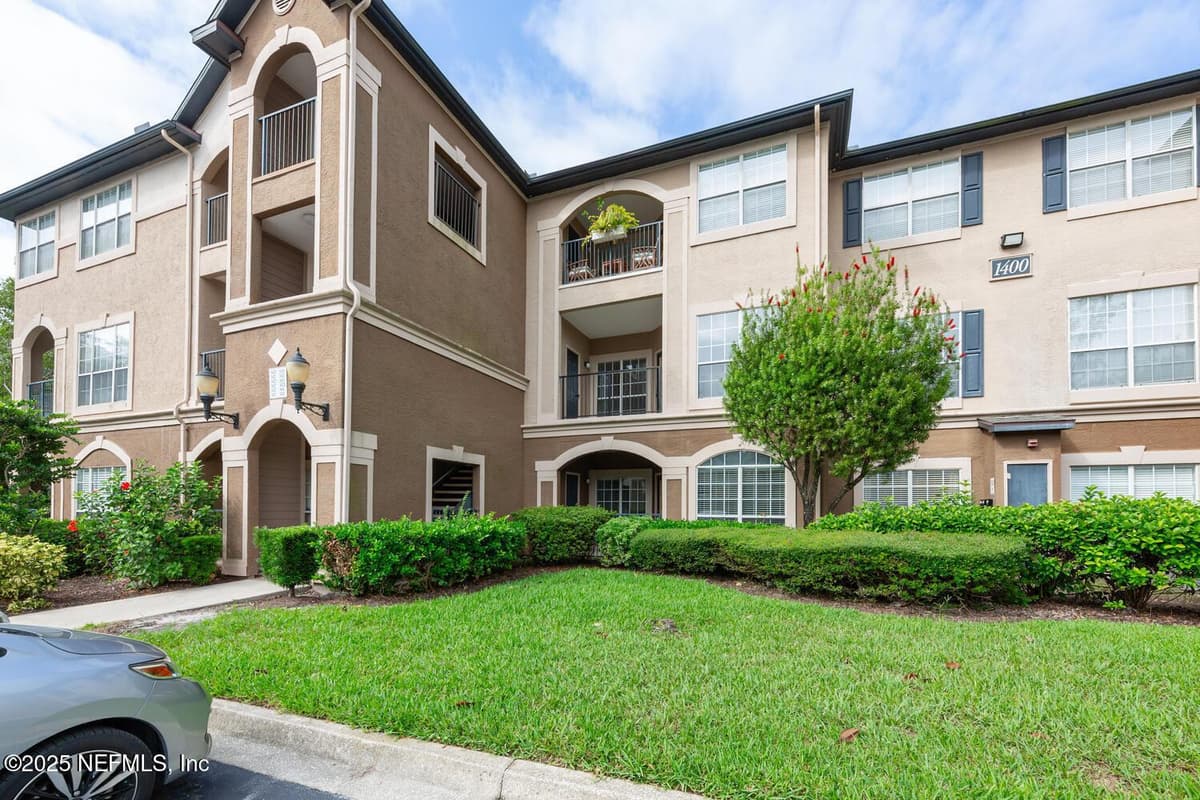 10961 BURNT MILL Road 1414, Jacksonville, FL 32256 2