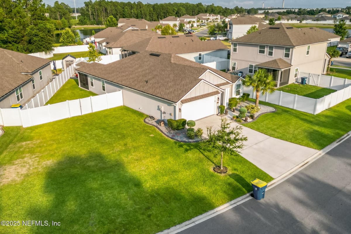 11675 YELLOW PERCH Road, Jacksonville, FL 32226 2