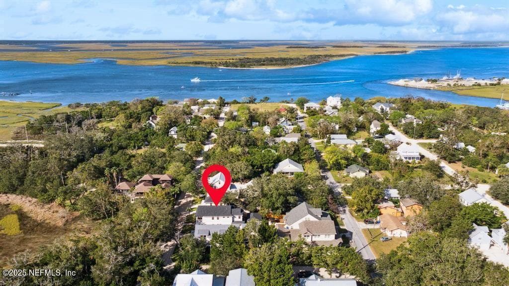 1015 SOMERUELUS Street, Fernandina Beach, FL 32034 2