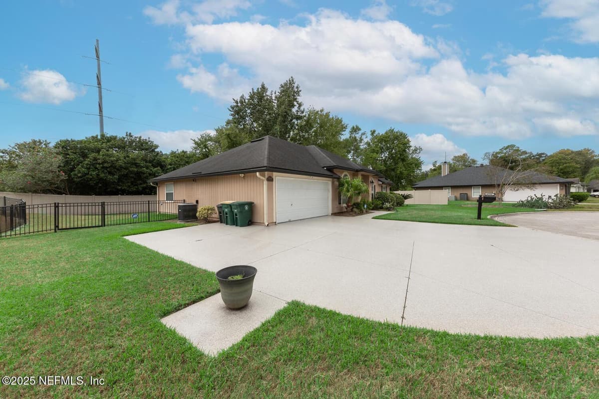 4344 BRANDON GLENN Court, Jacksonville, FL 32258 3