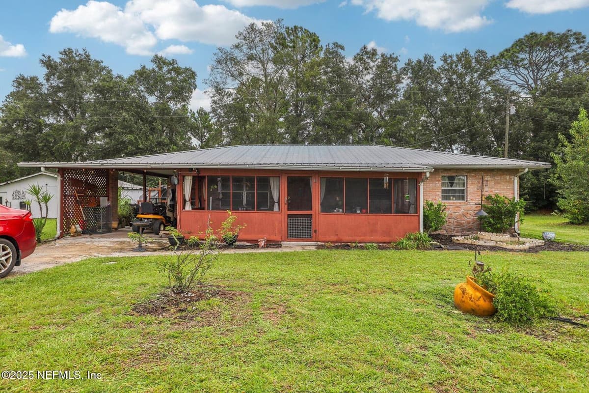 1078 MERRIMAC Avenue, Green Cove Springs, FL 32043 2