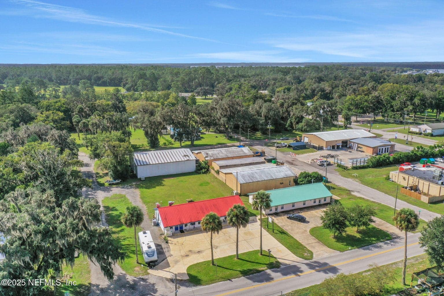 413 ELM Street, Welaka, FL 32193