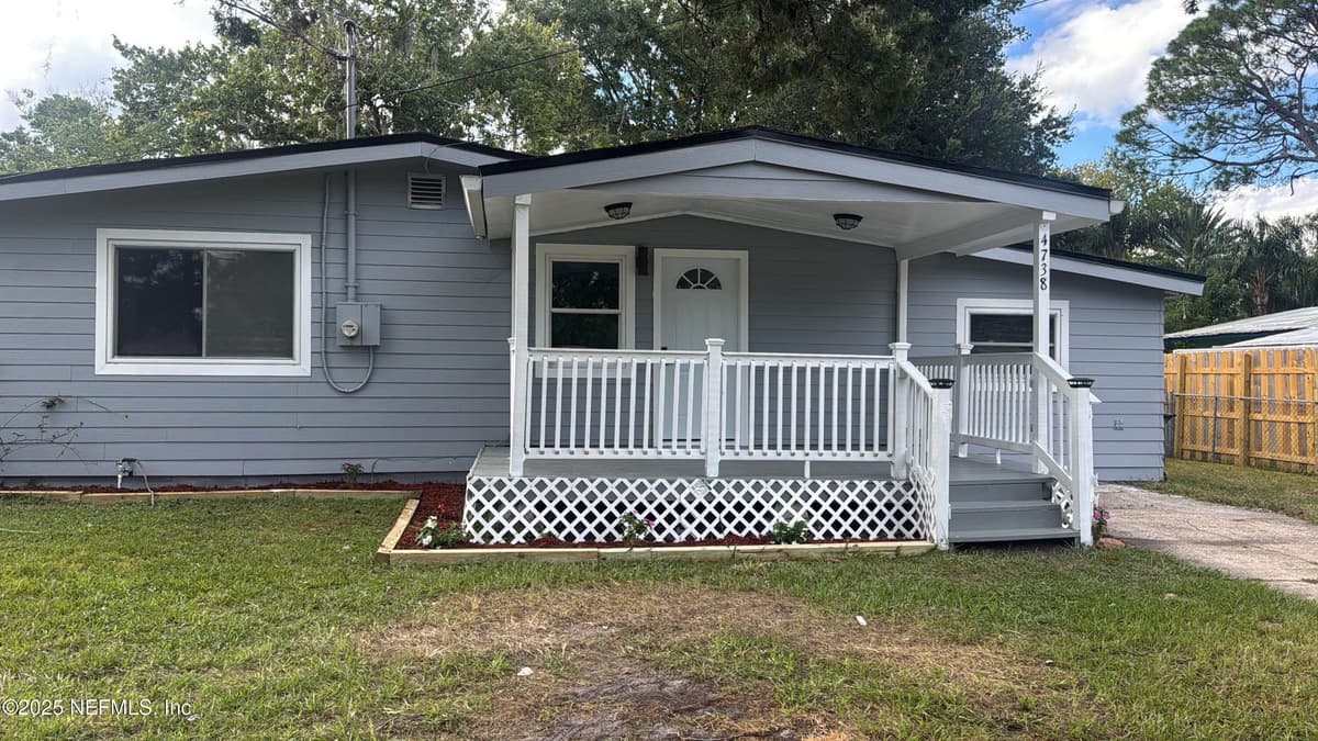4738 HARLOW Boulevard, Jacksonville, FL 32210 3