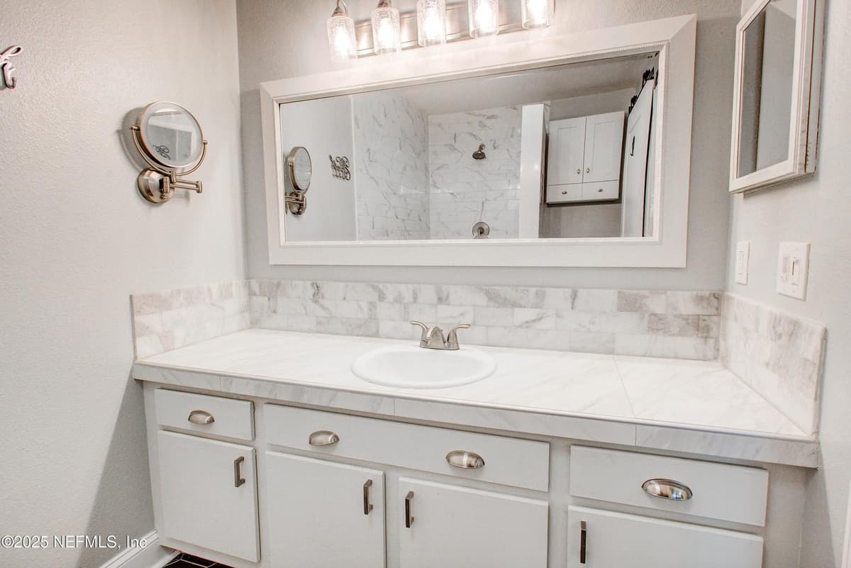 1655 THE GREENS Way 3031, Jacksonville Beach, FL 32250 3