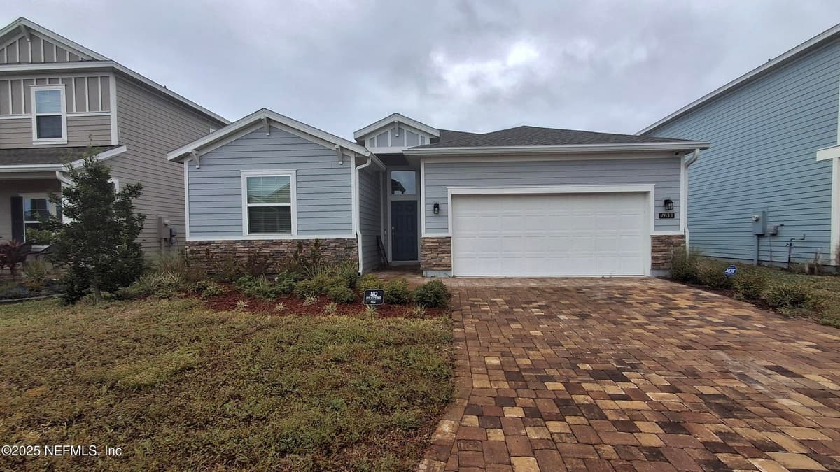 7611 CATNIP Lane, Jacksonville, FL 32219 2