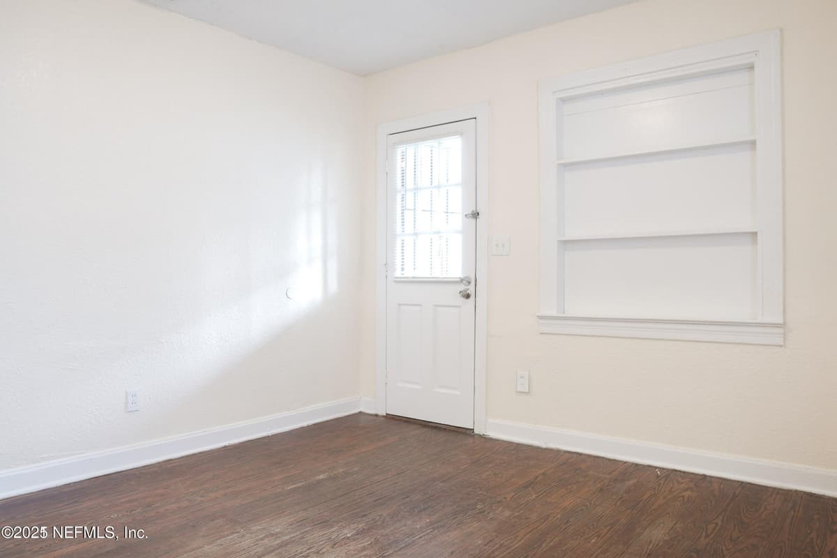 1473 STATE Street W, Jacksonville, FL 32209 2