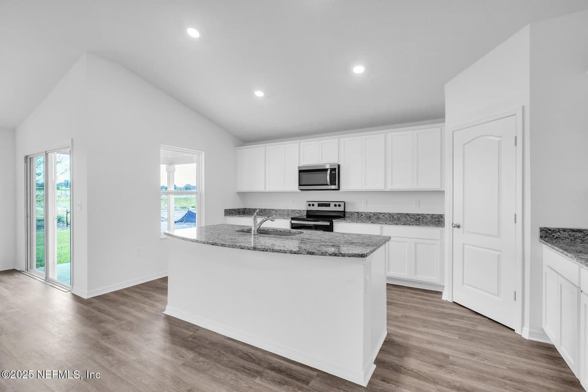 3235 MISSION OAK Place, Green Cove Springs, FL 32043 3