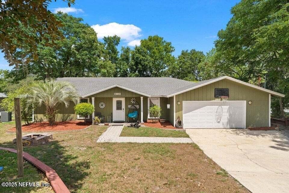 112 WESLEY Road, Green Cove Springs, FL 32043 2