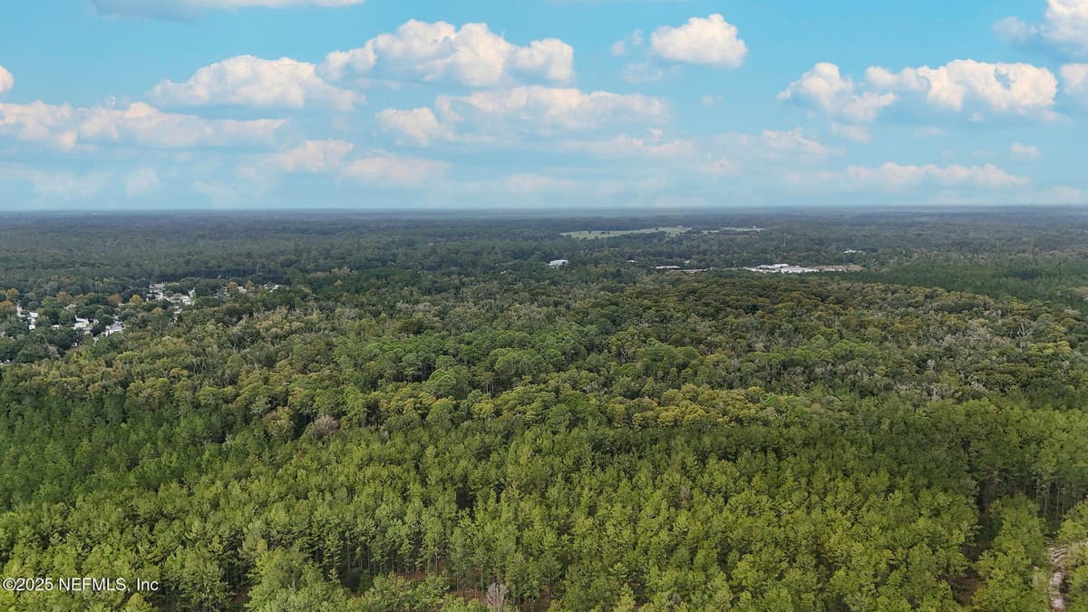 8803 NW 13TH Street, Gainesville, FL 32653 2